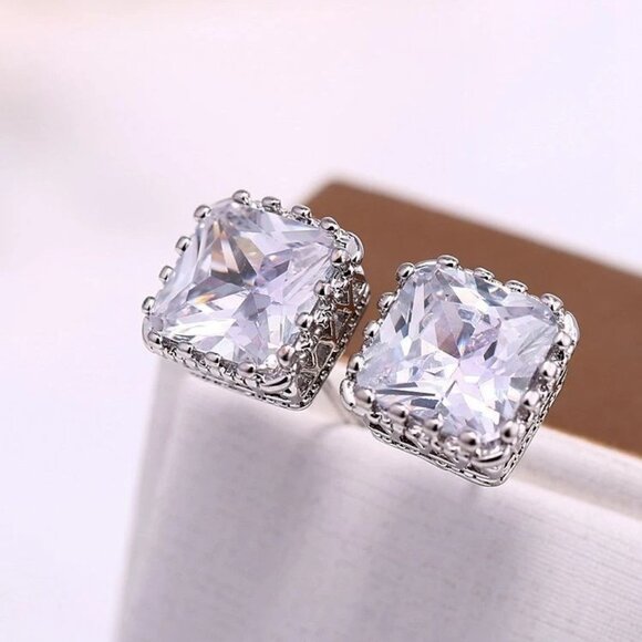 💎 Square Stud Zircon Filled 925 Silver Plated Classic Earrings, INDN8593 - Picture 2 of 4